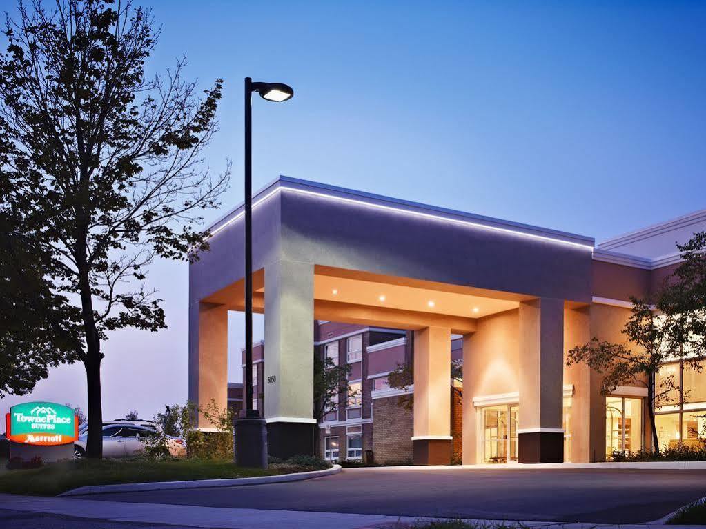 Towneplace Suites By Marriott Mississauga-Airport Corporate Centre Exterior photo